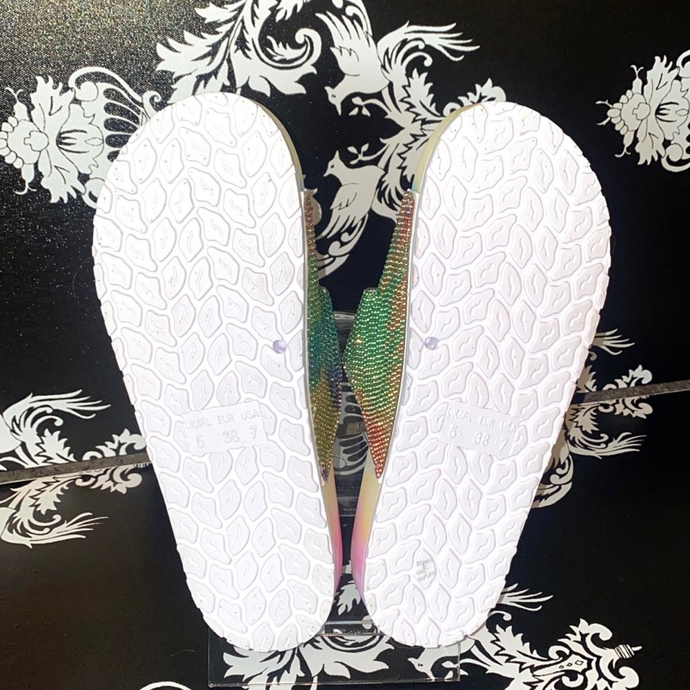🍀 BRAND NEW! Super Blingy Tie-Dye Crystal Sandals - Picture 10 of 11